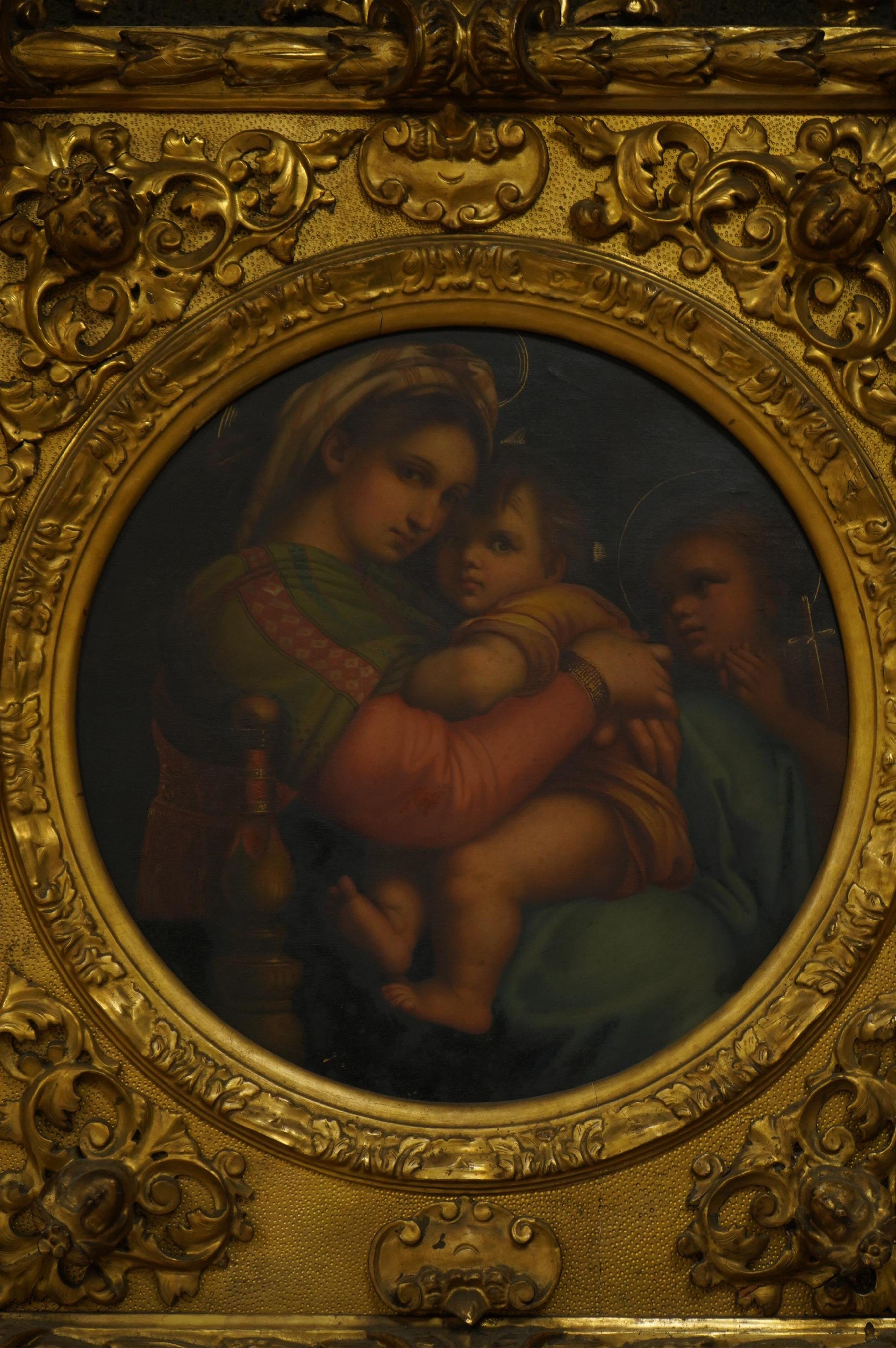 After Raphael (1483-1520), tondo oil on canvas, Madonna and chair, 38cm diameter, housed in ornate gilt frame